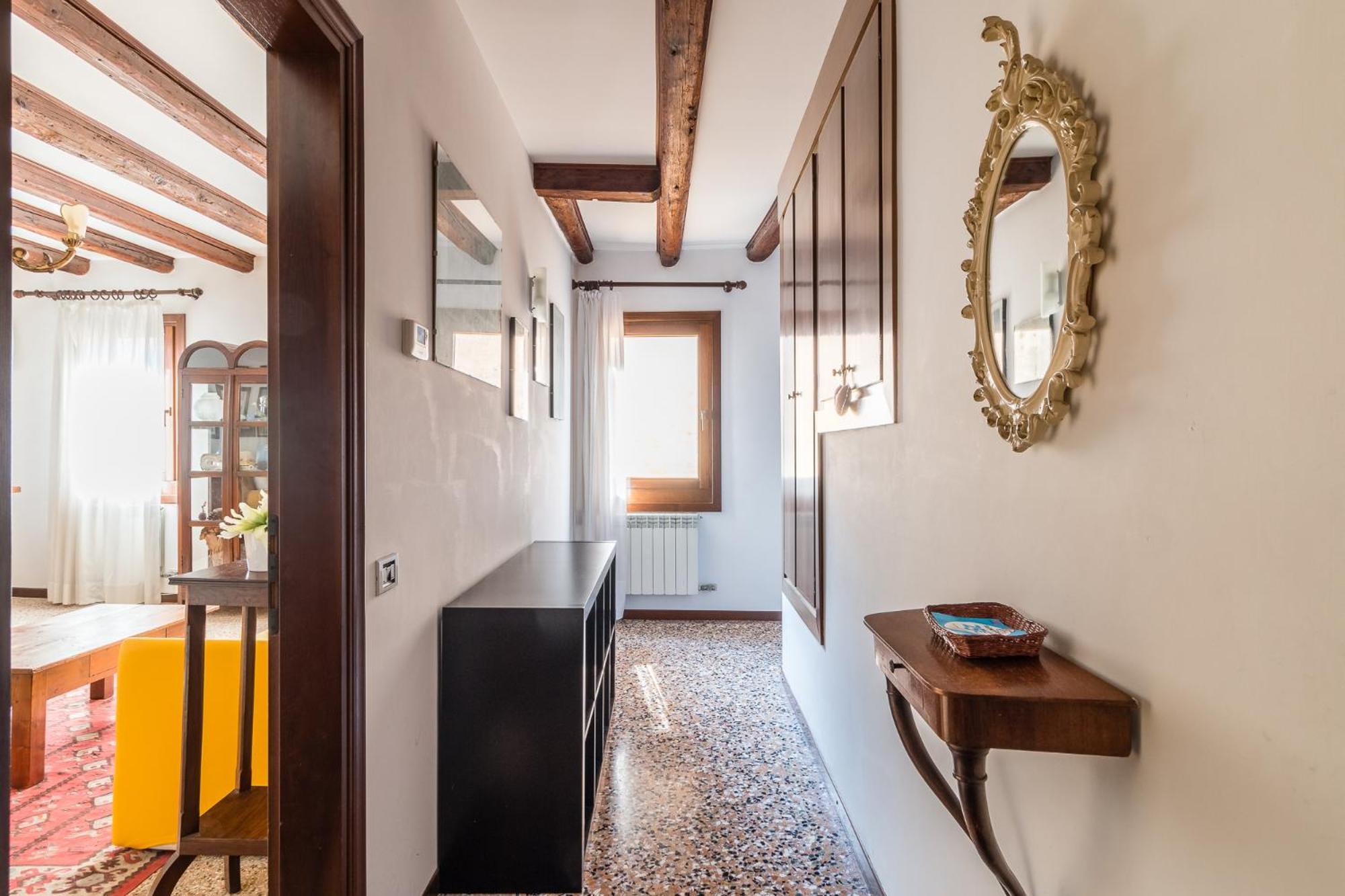 Vivaldi Apartment Venice Room photo