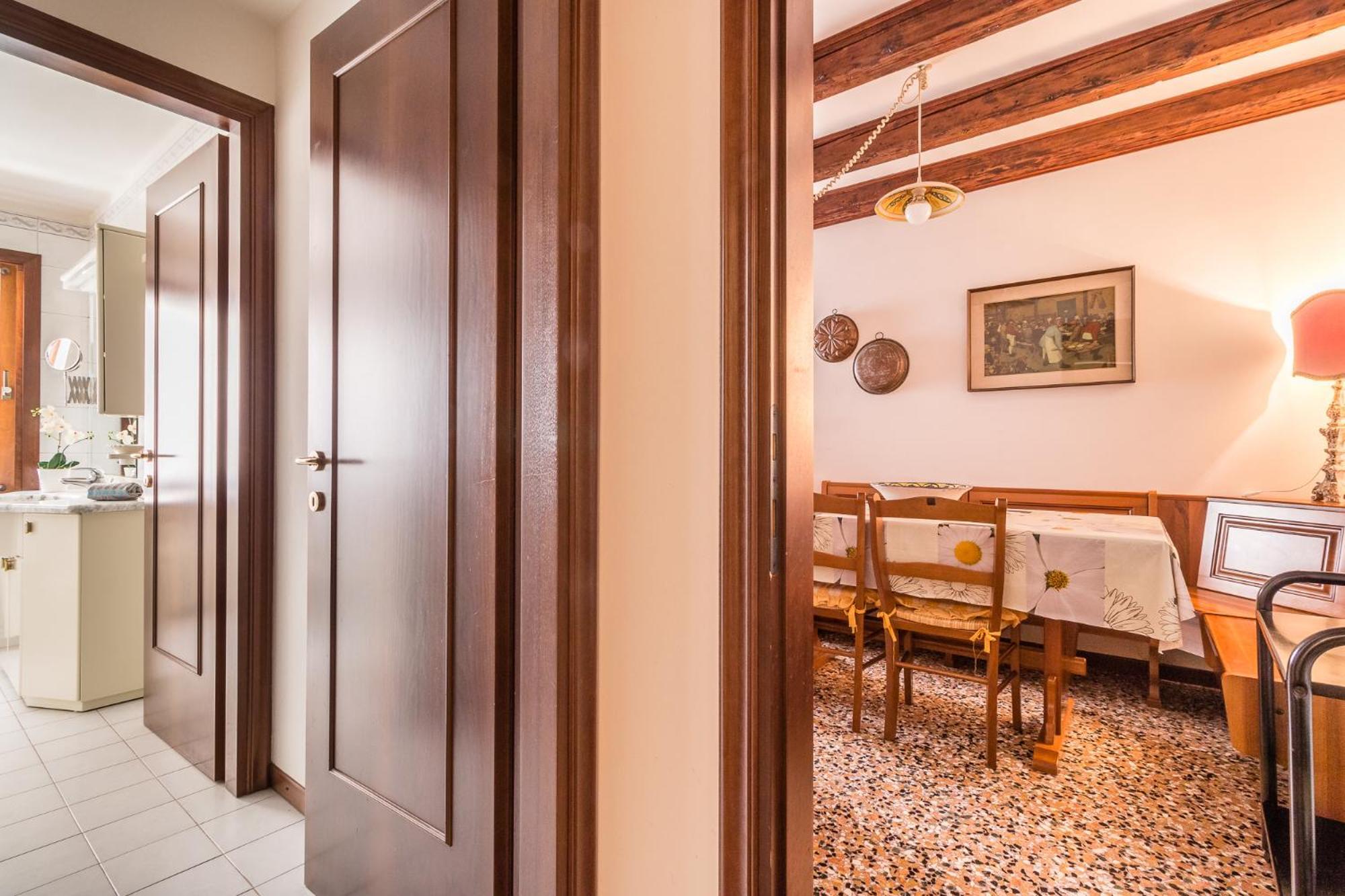 Vivaldi Apartment Venice Room photo
