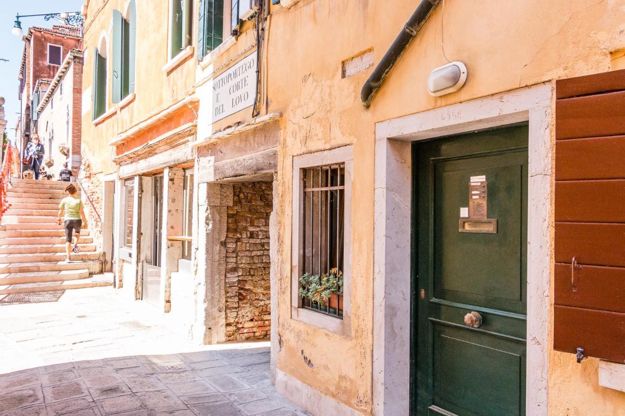 Vivaldi Apartment Venice Exterior photo