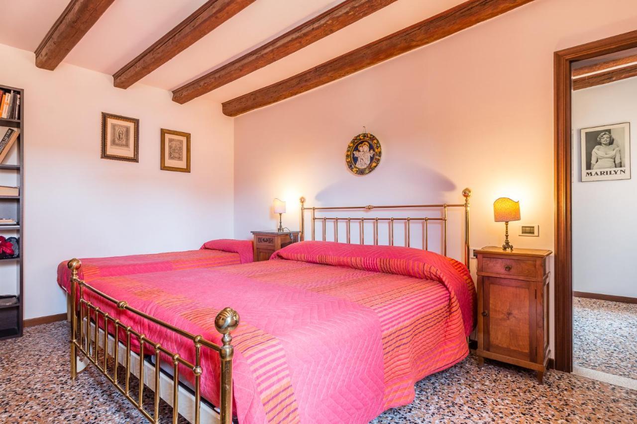 Vivaldi Apartment Venice Exterior photo